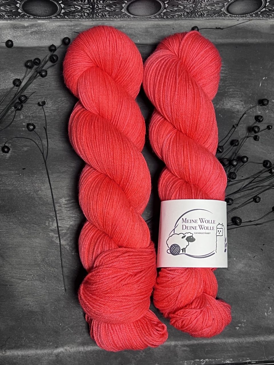 4-fach Sockenwolle extra fein - semi solid - Flamenco