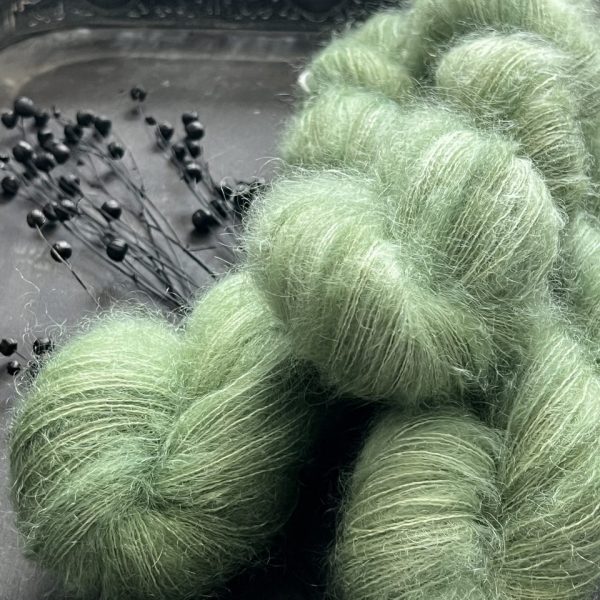 Kid Mohair 50g - semi solid - Mint Cloud