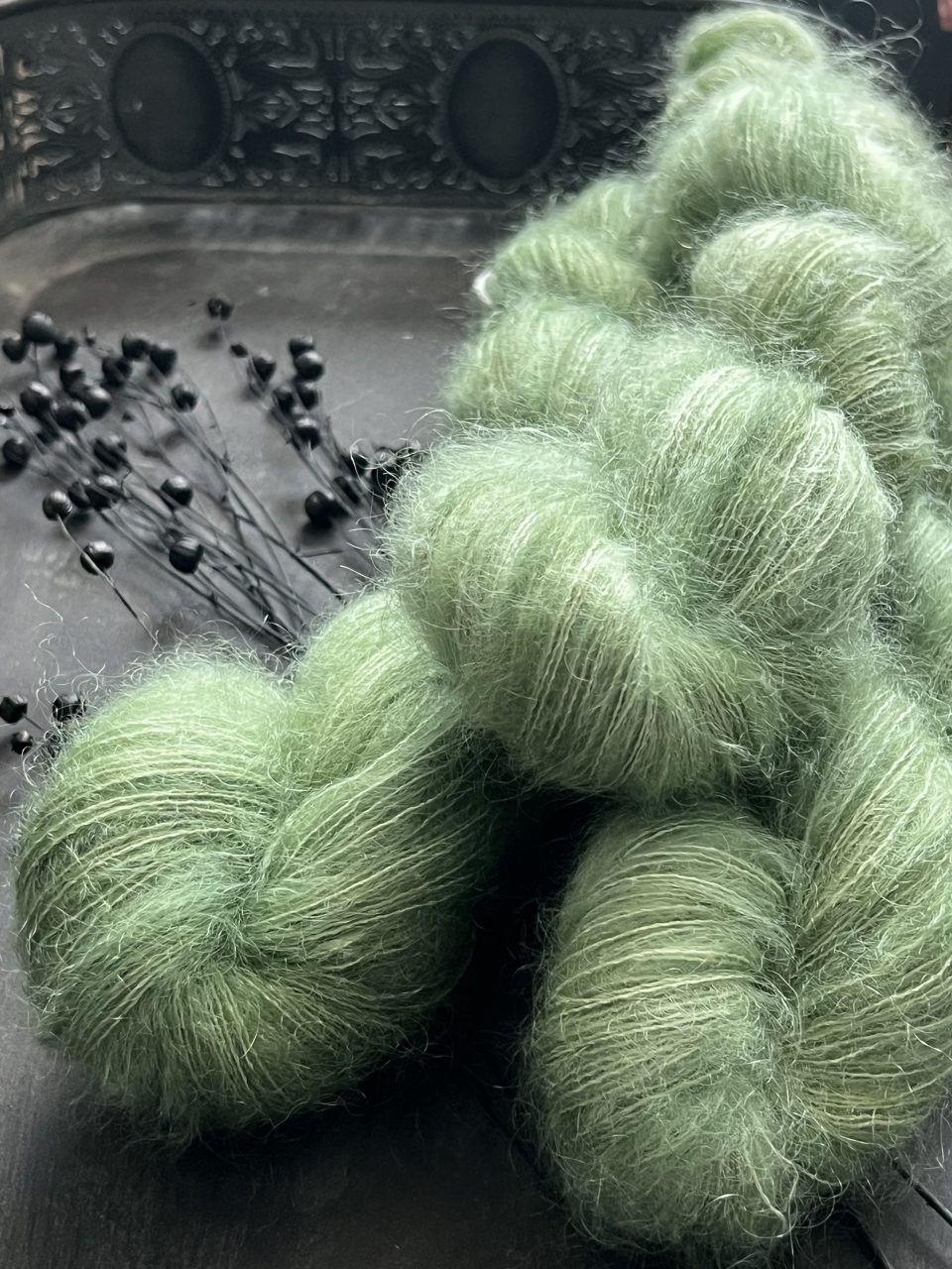 Kid Mohair 50g - semi solid - Mint Cloud
