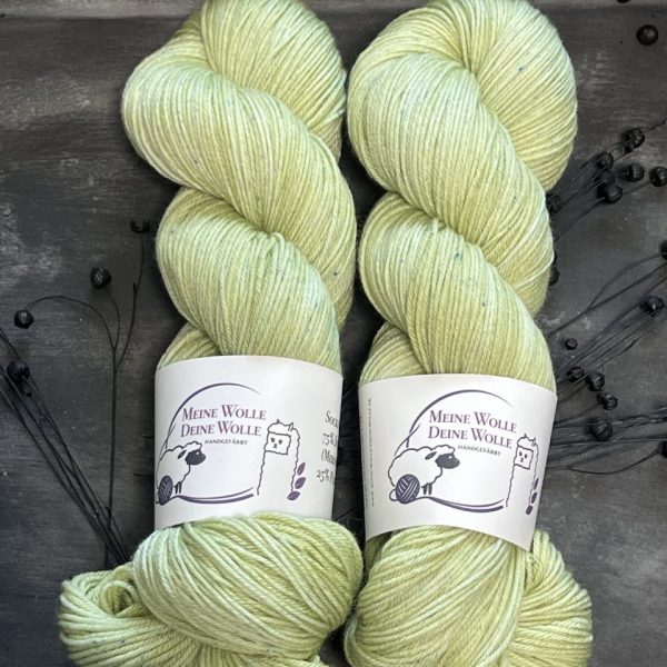4-fach Sockenwolle extra fein - semi solid - Pistachio Blue Pepper