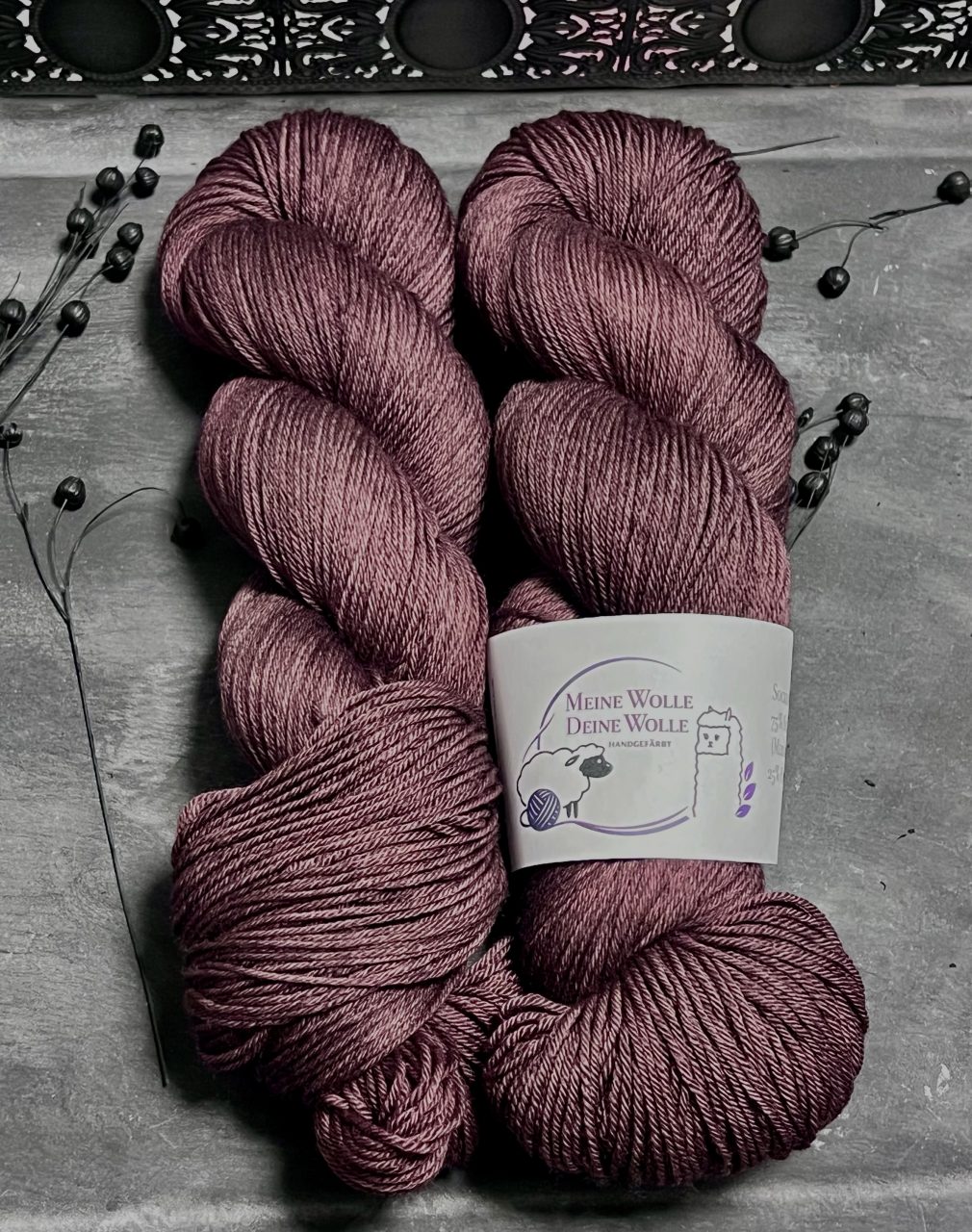 4-fach Sockenwolle extra fein - semi solid - Mahagoni