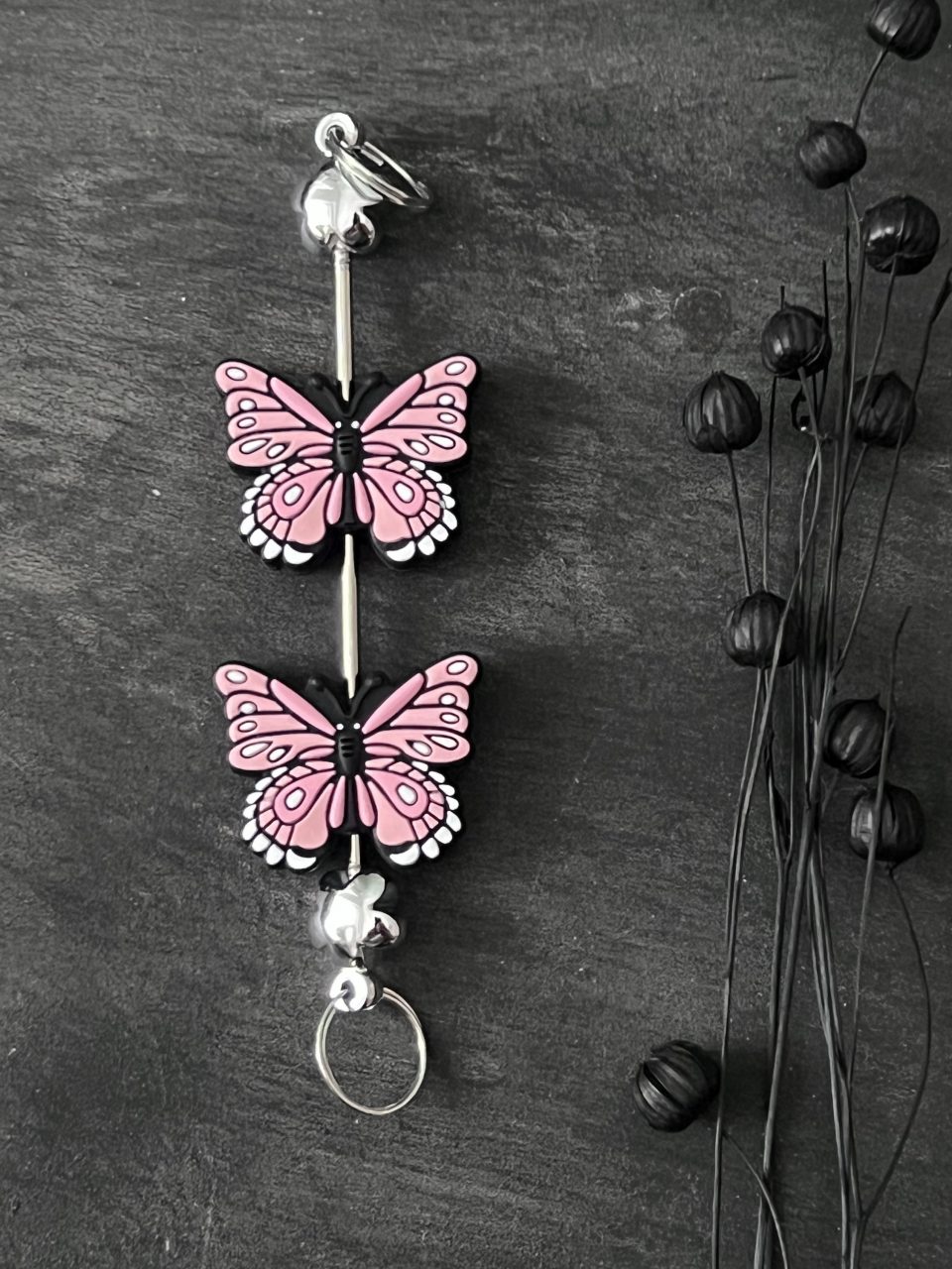 Maschen-/Nadel-Stopper - 1 Set mit 2 Stoppern - Schmetterling rosa