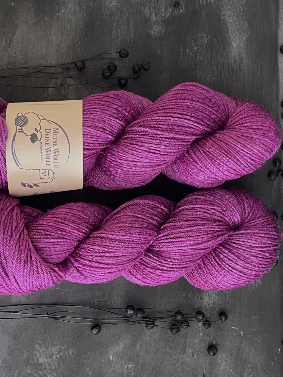 MerinoSeide 70/30 - semi solid - Purple Haze – Bild 3