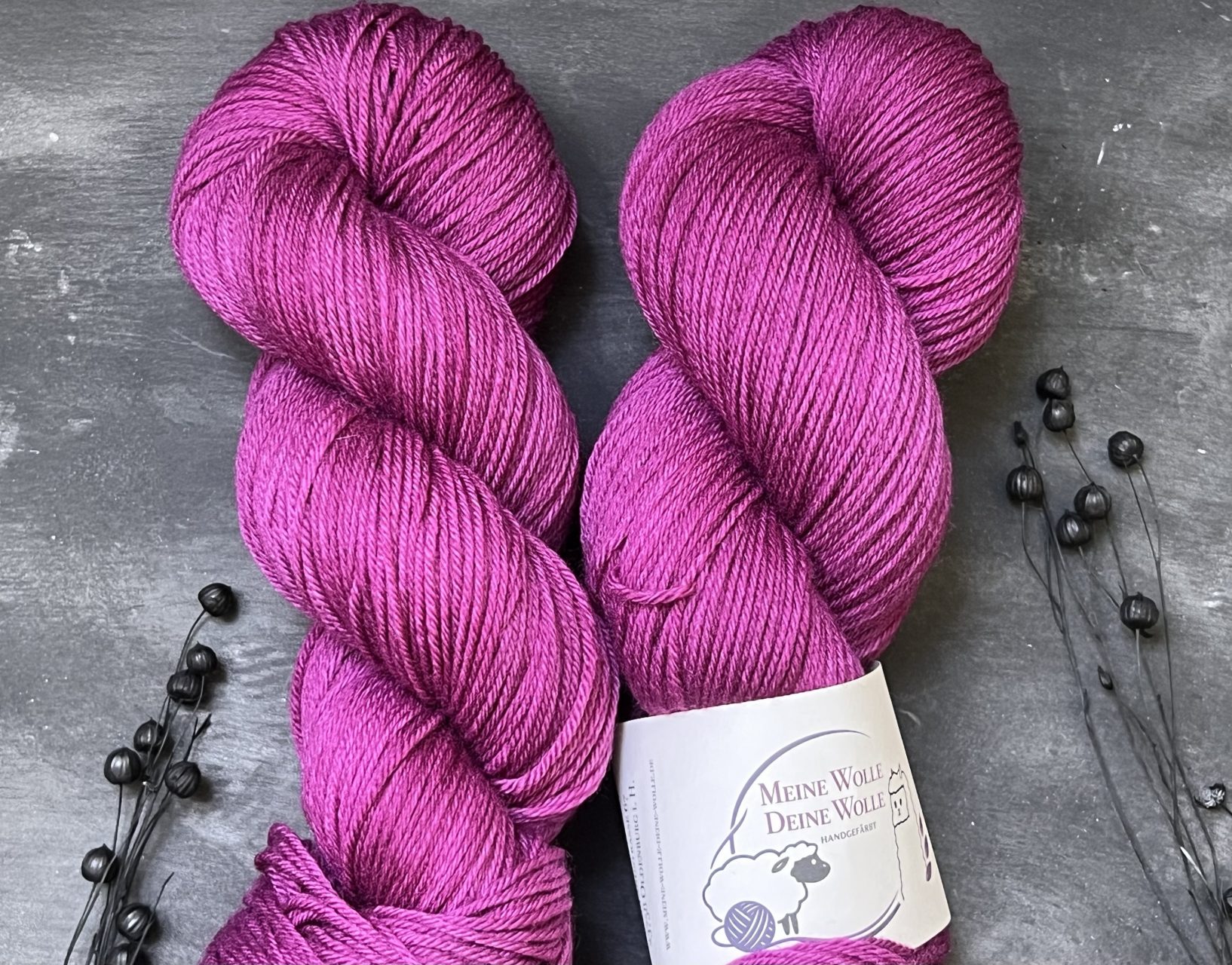 4-fach Sockenwolle extra fein - semi solid - Purple Haze